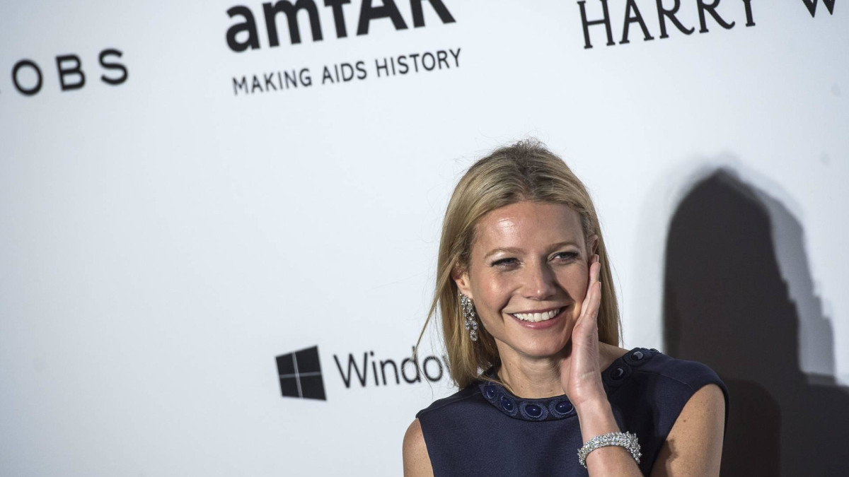 Gwyneth Paltrow neemt met dochter jaarlijks nieuwe piercing