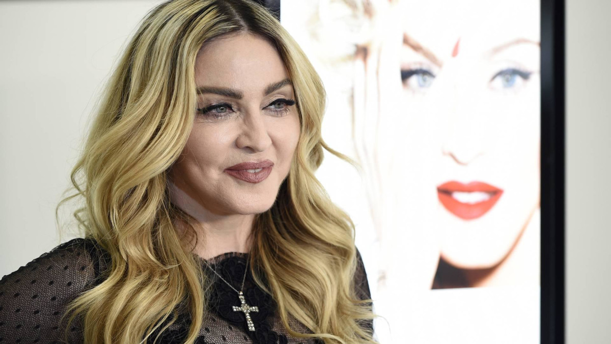 Madonna bevestigt film over haar leven en carrière