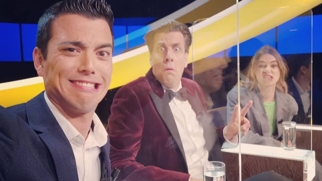 Andries Tunru Maakt Met Rob Kemps Hilarische Parodie Op Verlies Slimste Mens Shownieuws