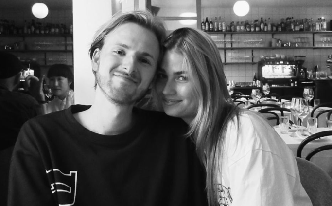 Roxy Dekker over relatie met Koen van Heest: 'Getrouwd stel' | Shownieuws