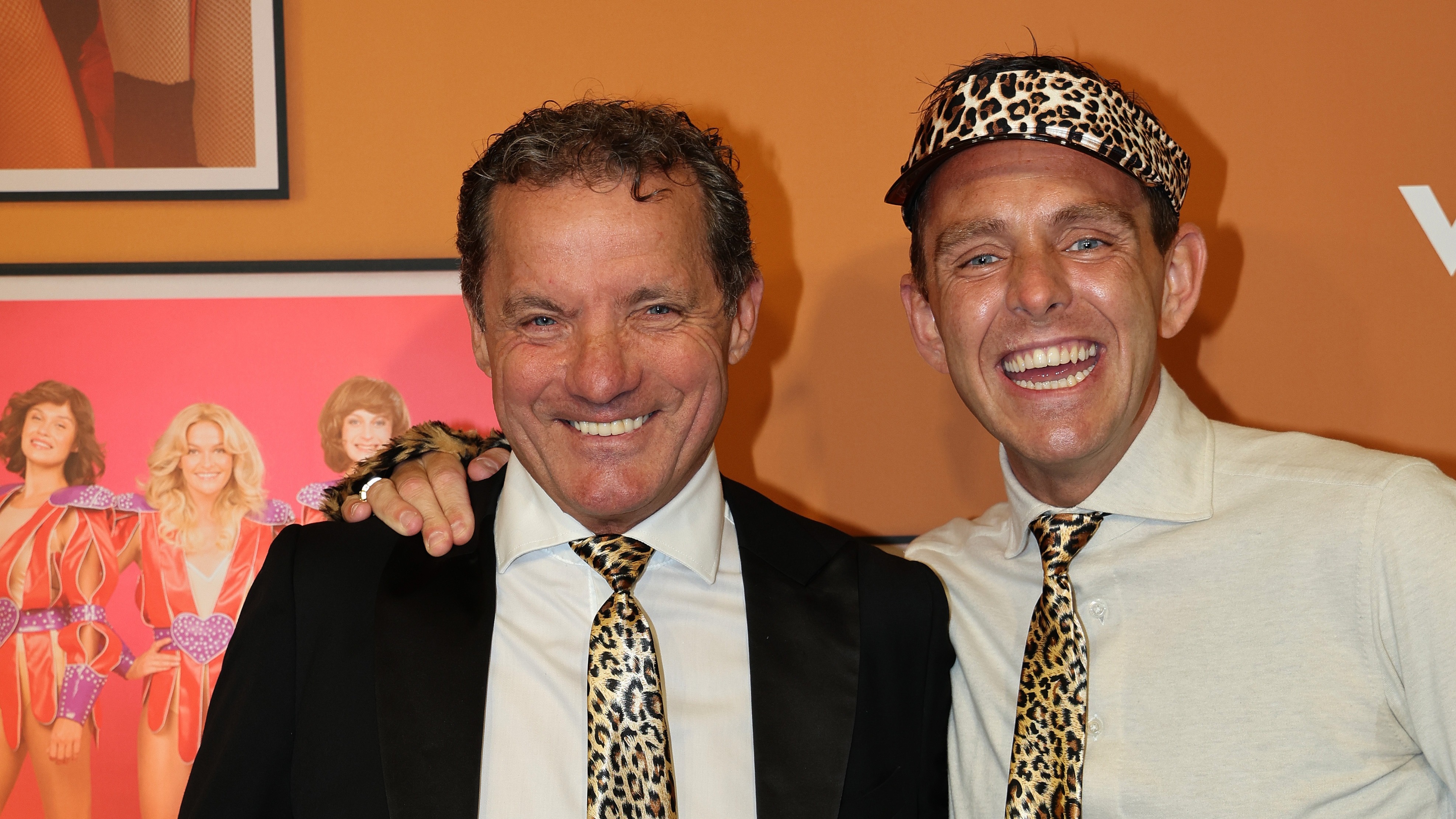 John en Kees de Bever laten zich uit over geruchten overstap naar SBS6 |  Shownieuws