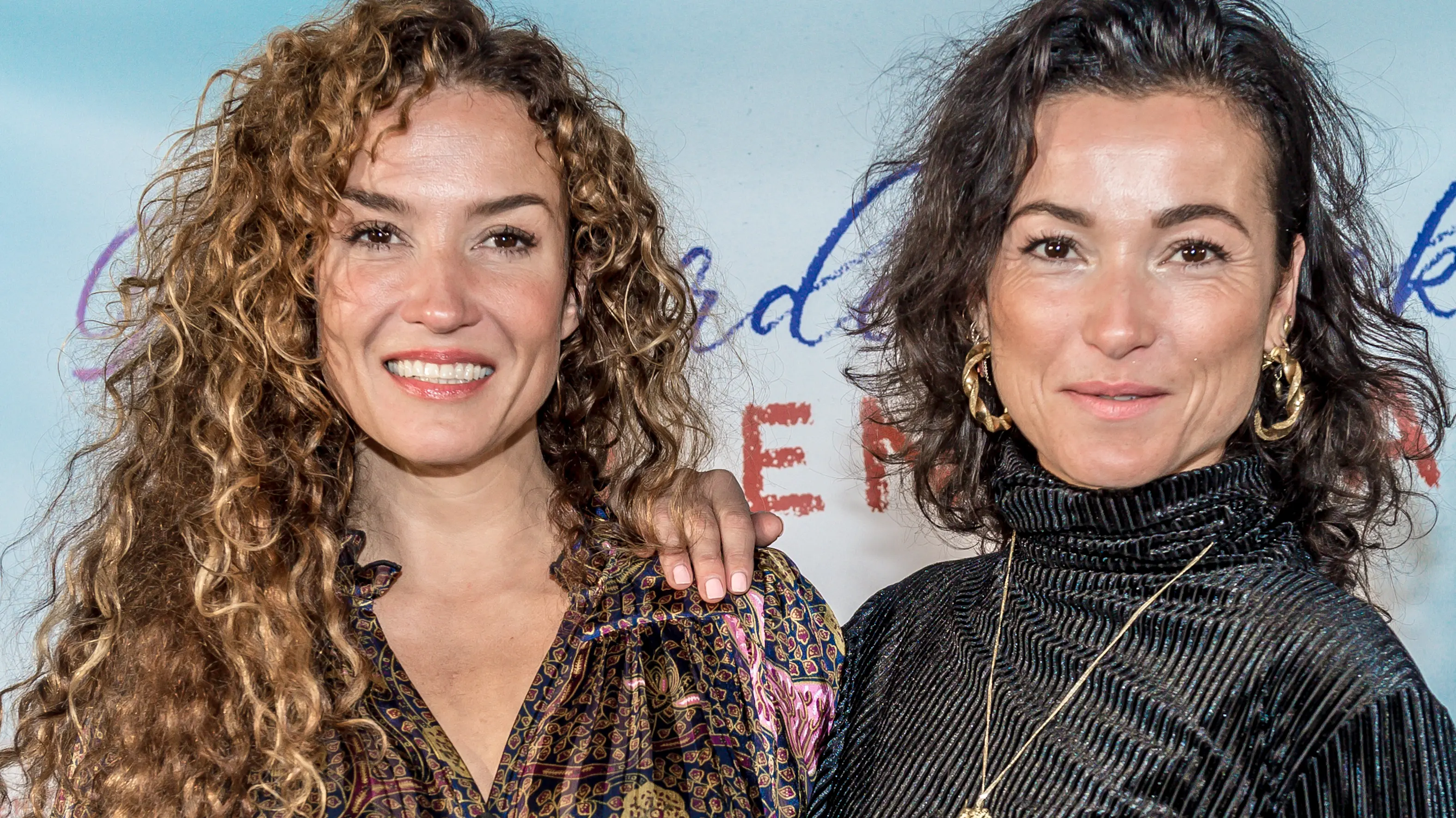Volgers Birgit Schuurman In Een Deuk Om Jeugdfoto Met Katja Shownieuws
