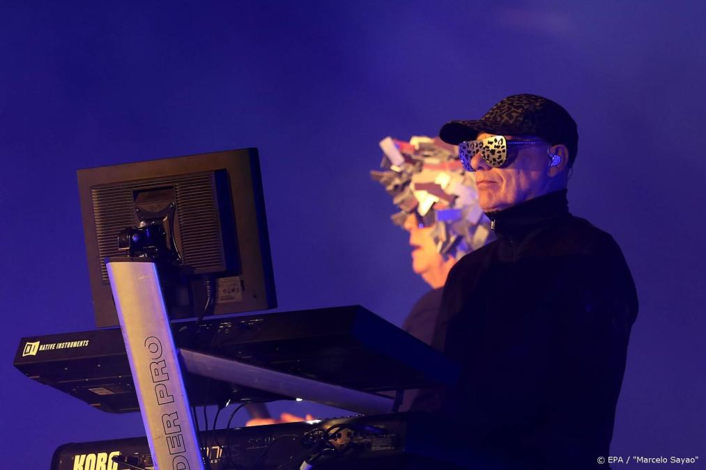 Geneigd zijn Honderd jaar erts Pet Shop Boys komen pas volgend jaar terug | Shownieuws