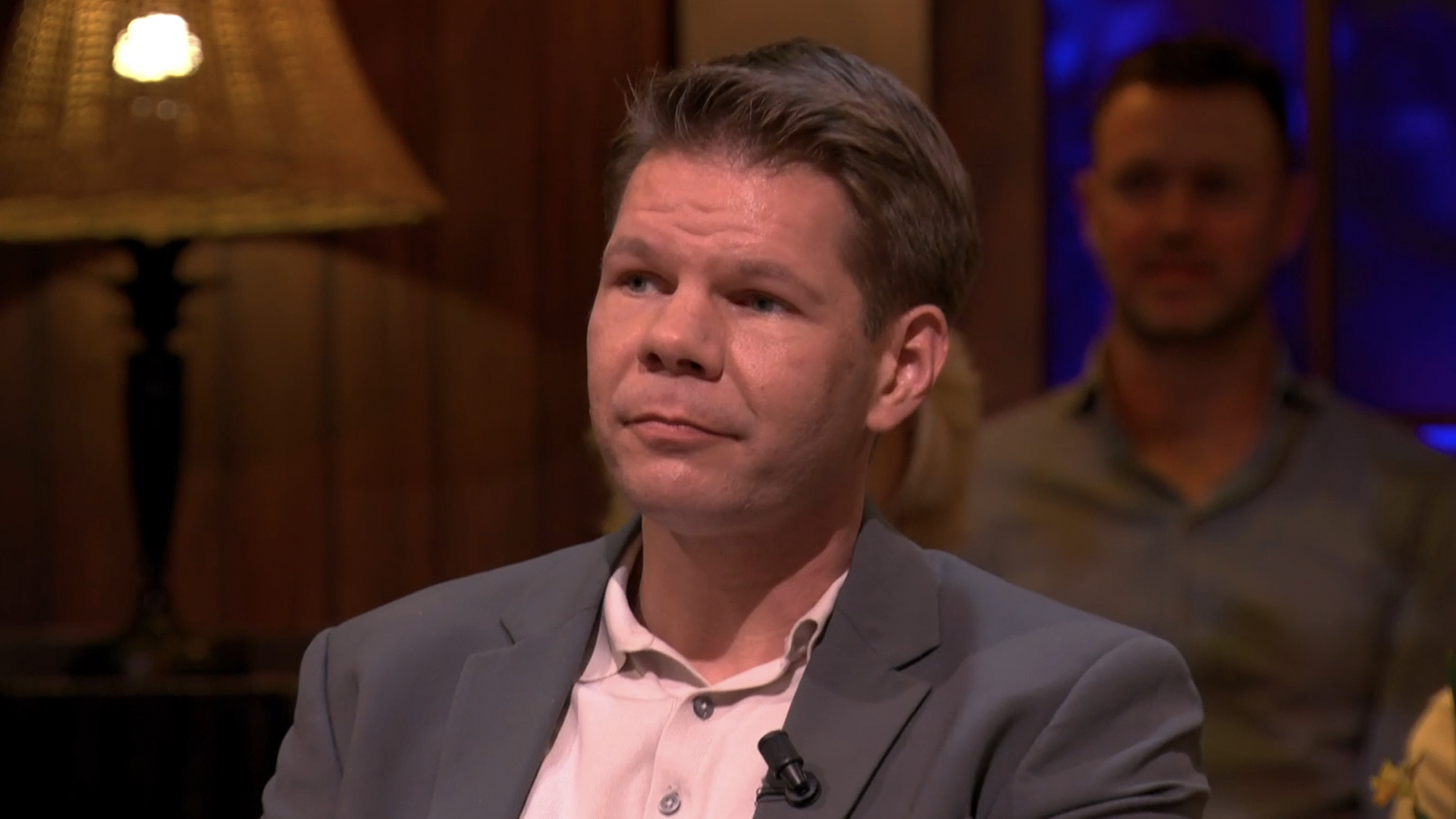 Victor Vlam hekelt Boekenbal: 'Ik ga nog liever naar een Noord-Koreaans  concentratiekamp!'