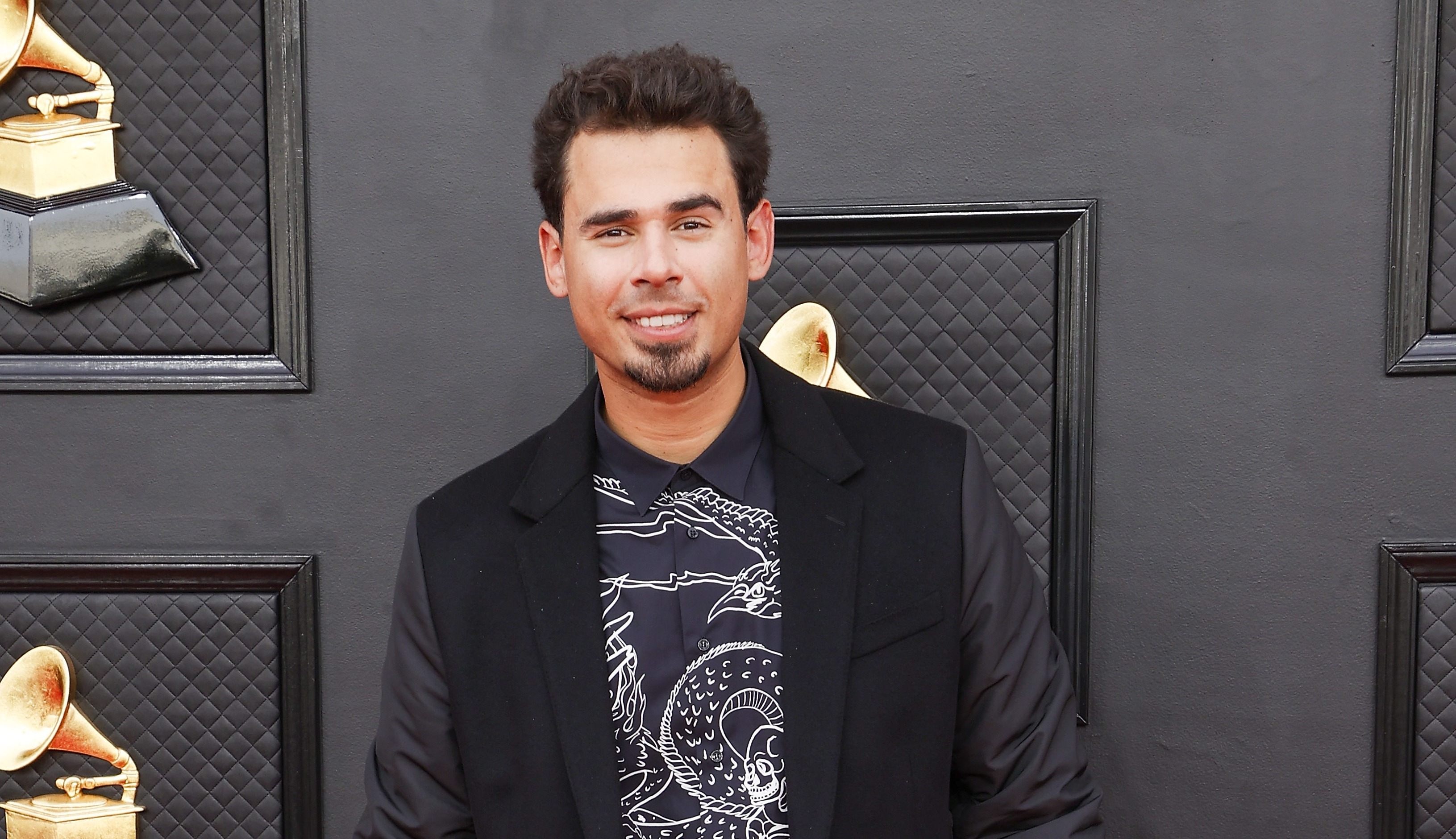Afrojack ontsnapt aan ernstig auto-ongeluk: 'Engste wat ik ooit heb gezien'  | Shownieuws