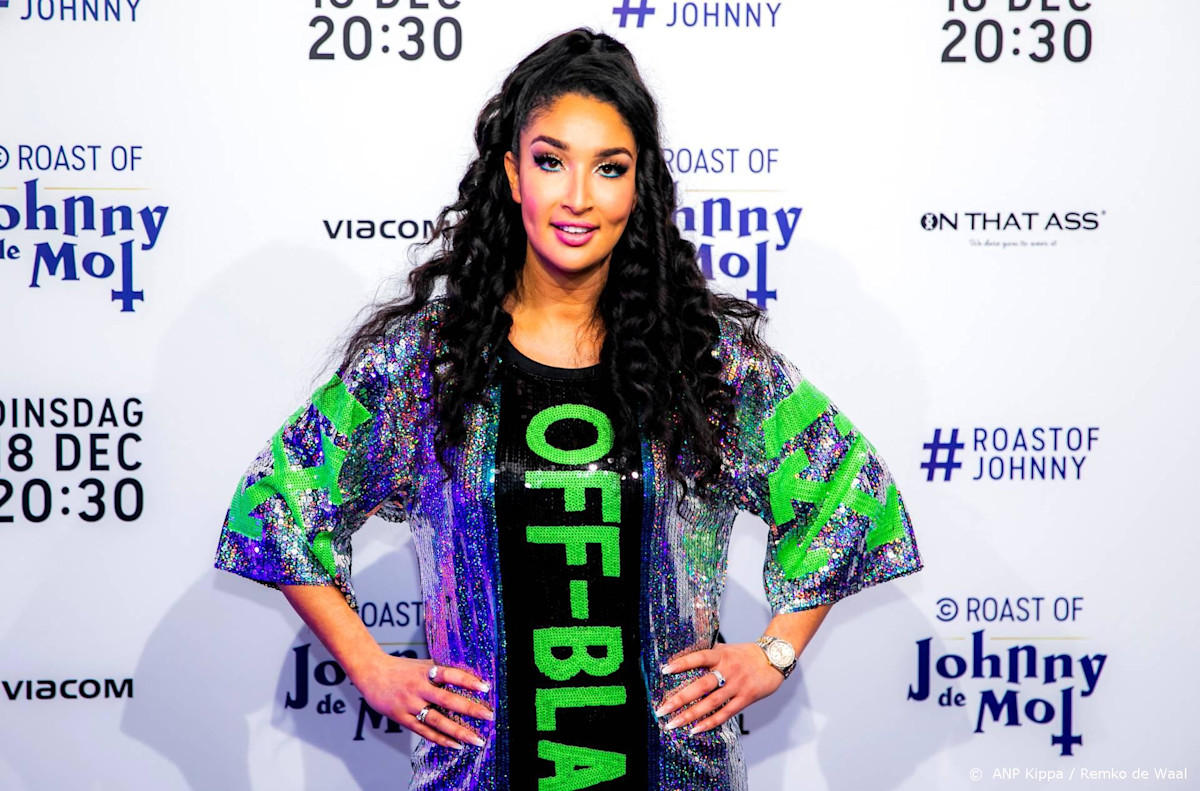 Soundos Had Moeite Met Tv Kantine Imitatie Shownieuws