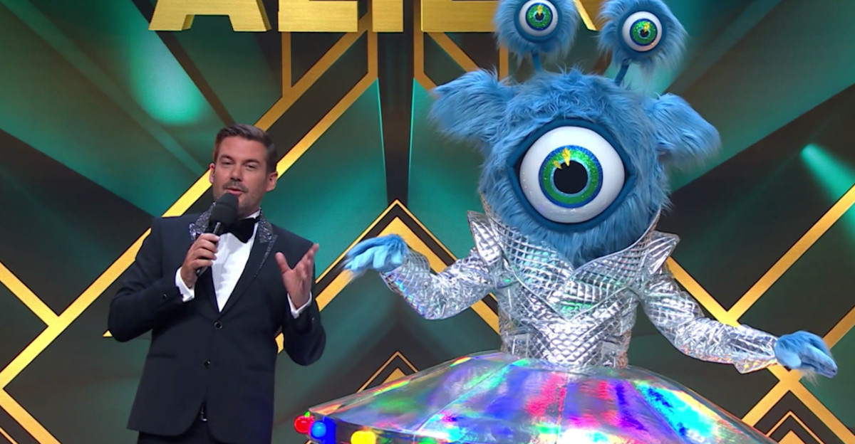 Kijkers Weinig Verrast Na Onthulling Masked Singer Shownieuws