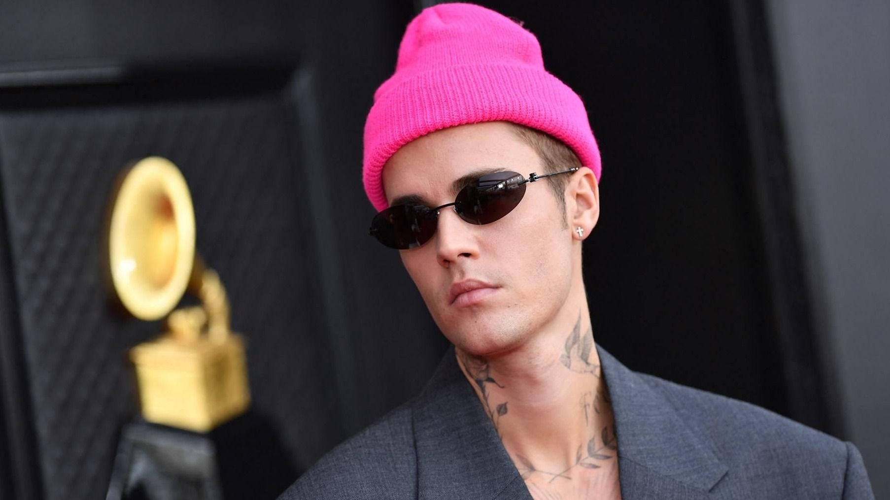 Cryptische berichten en verontrustende foto's: grote zorgen om Justin Bieber  | Shownieuws