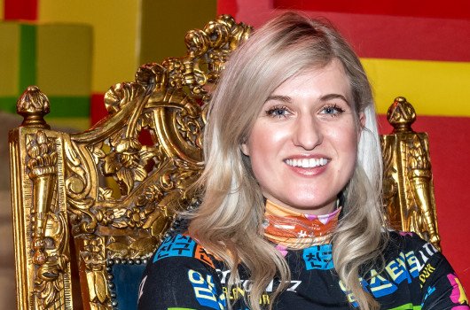 Kijkers Vol Lof Over Britt Dekker Bij Jinek Shownieuws