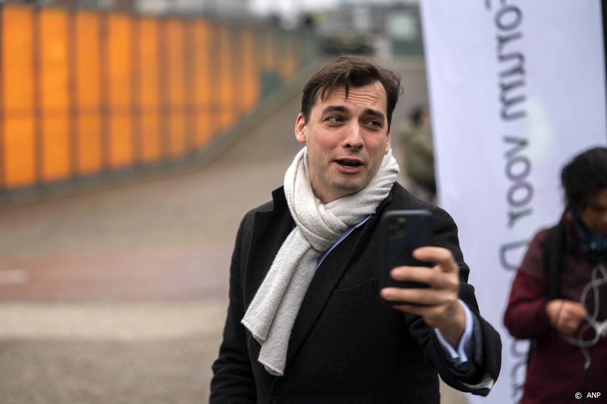 Thierry Baudet Loopt Weg Bij Jinek Na Harde Grappen Shownieuws