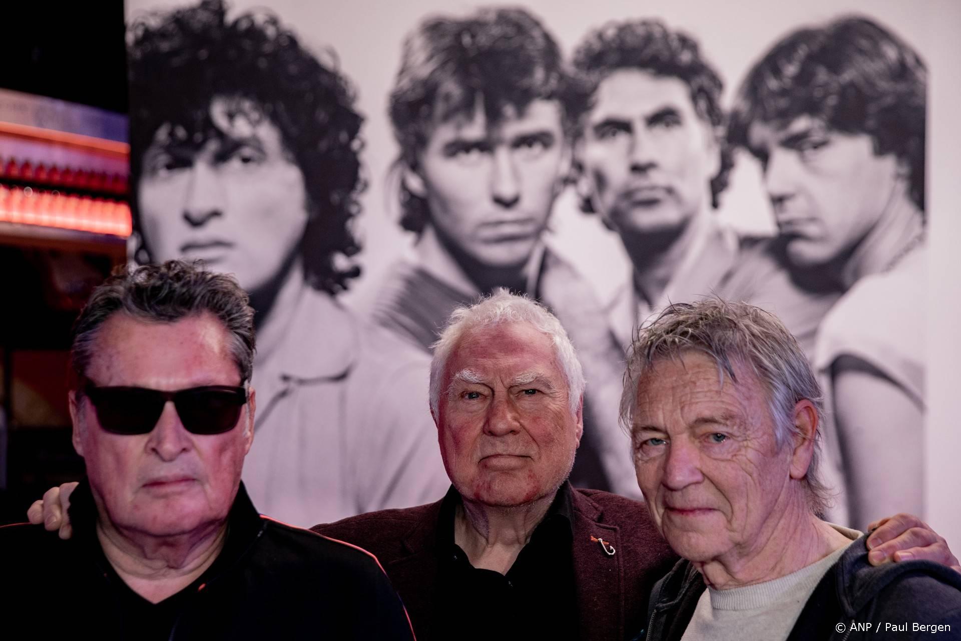 Laatste concert Golden Earring eindigt in ontroerend eerbetoon | Shownieuws