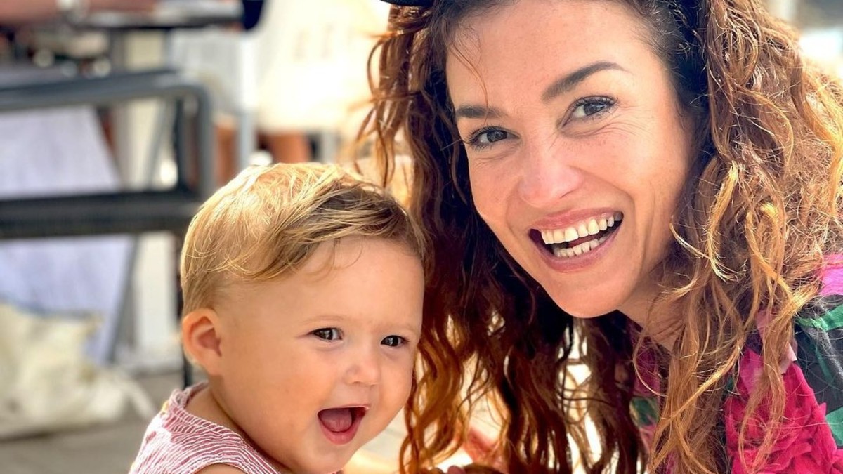 Katja Schuurman Deelt Bijzonder Familieplaatje Shownieuws