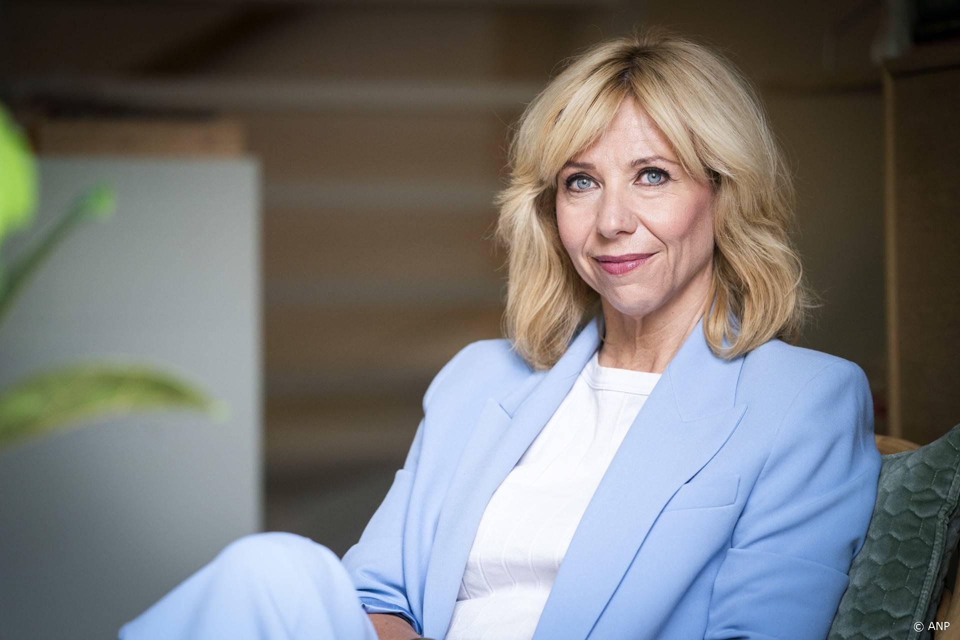 Claudia de Breij slaat nieuwe weg in | Shownieuws