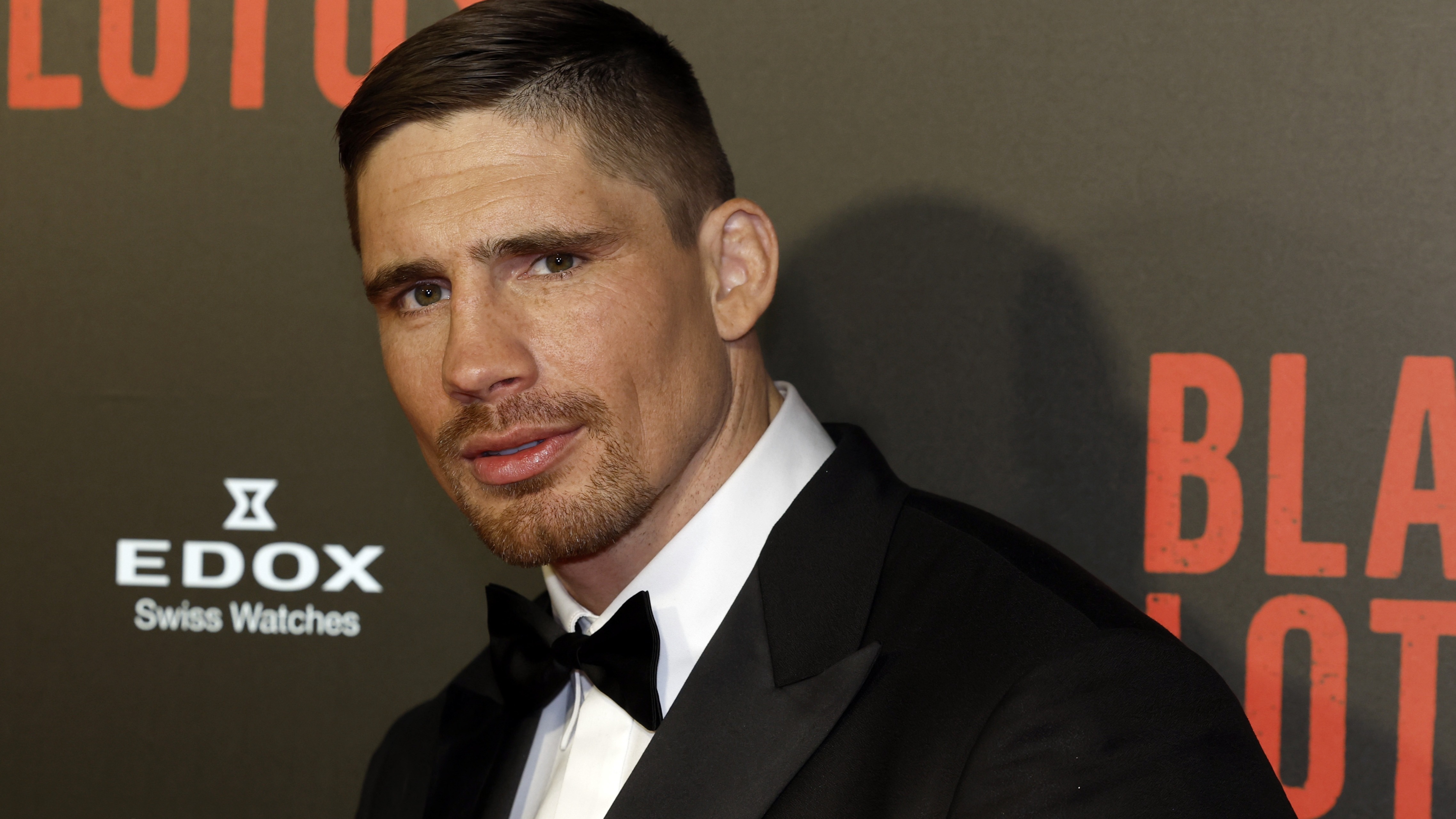 Rico Verhoeven treedt in voetsporen van overleden moeder: 'Ik voel je  aanwezigheid' | Shownieuws