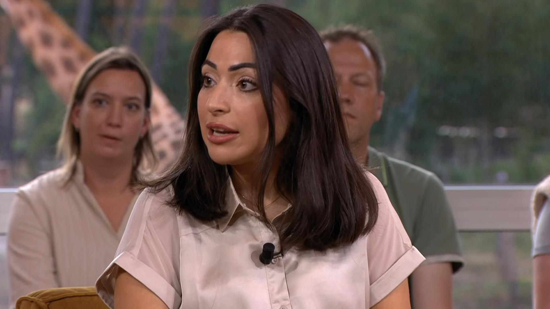 Stevige waarschuwing voor Lale Gül | Shownieuws