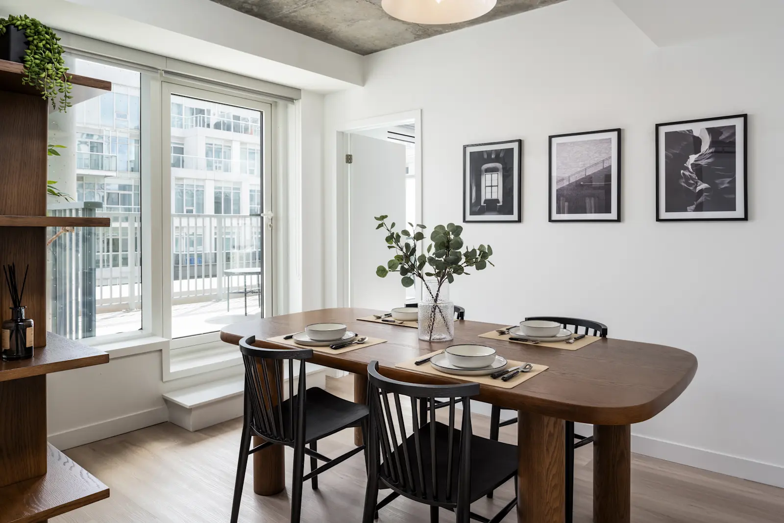 2 Bedroom, Dining