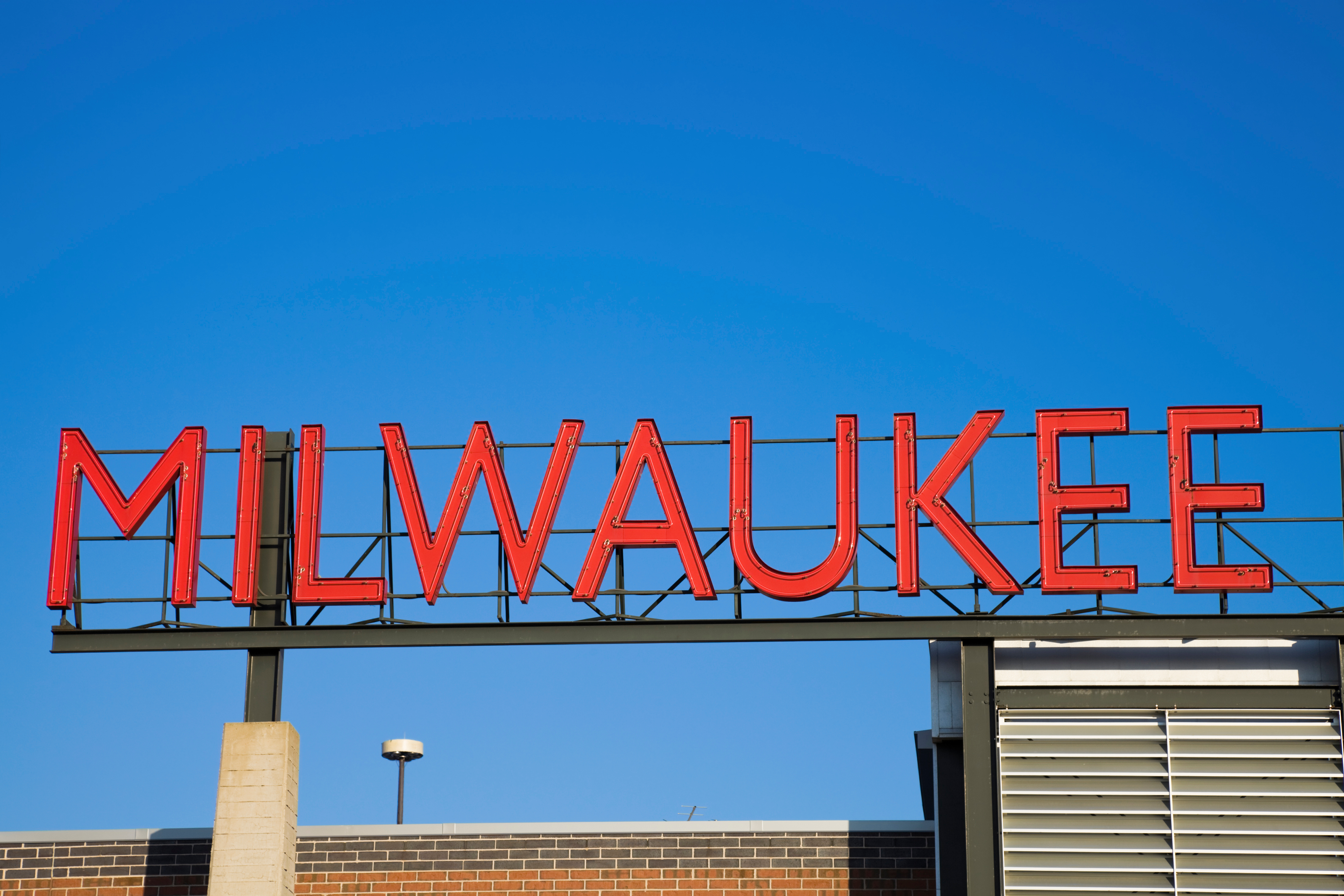 Milwaukee sign