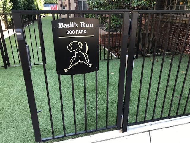 basil-s-run-dog-park-2