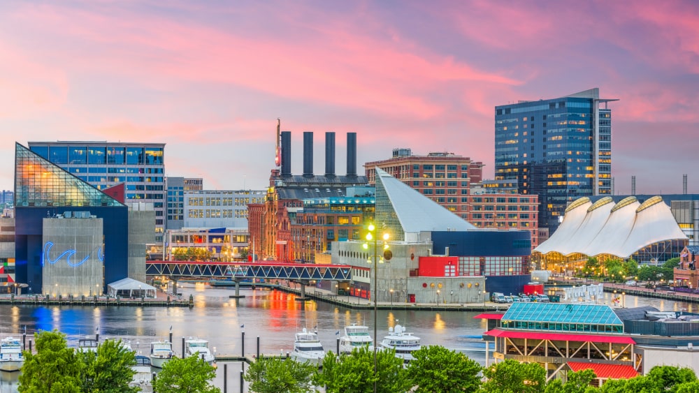 Baltimore-Harbor-dreamstime-sean-pavone-resized-min