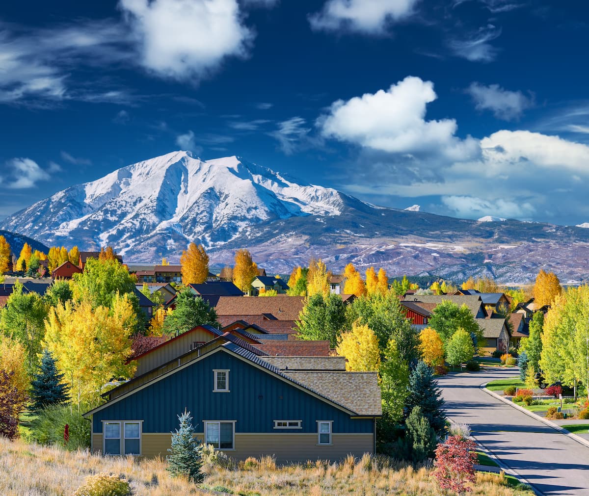 Colorado-neighborhood