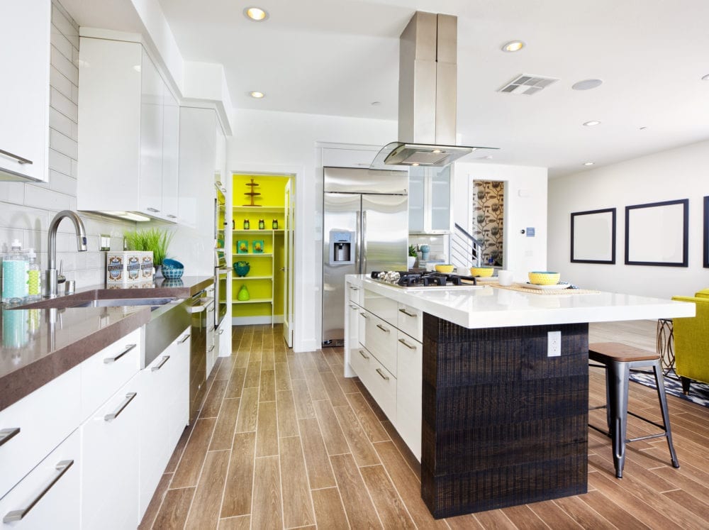modern-kitchen-in-condo-gettyimages-2