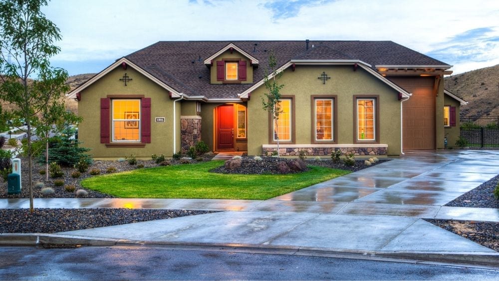 7897c357-8bb0-486f-a16a-5448ed339cca_tan-house-red-door