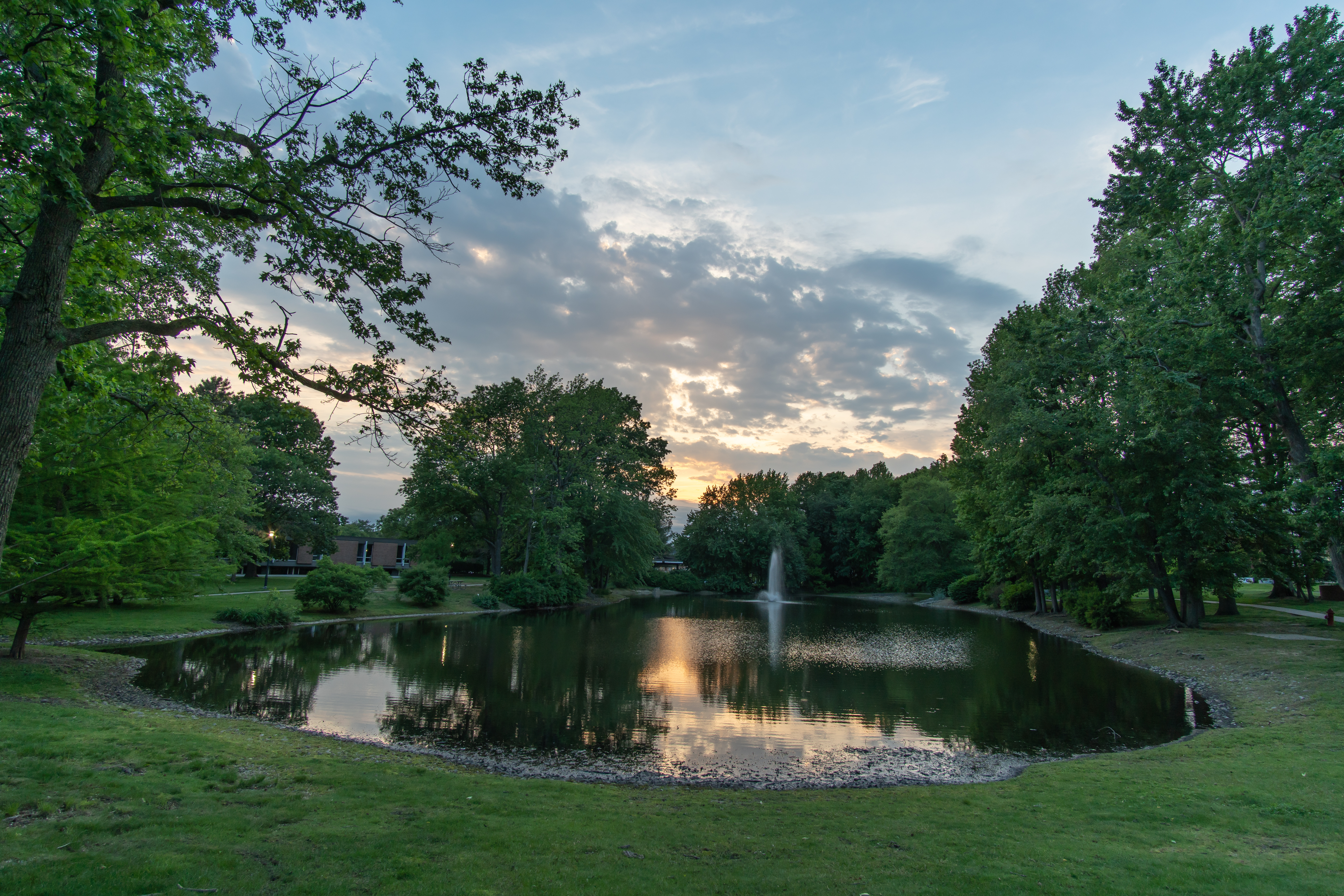 pond-with-fountain