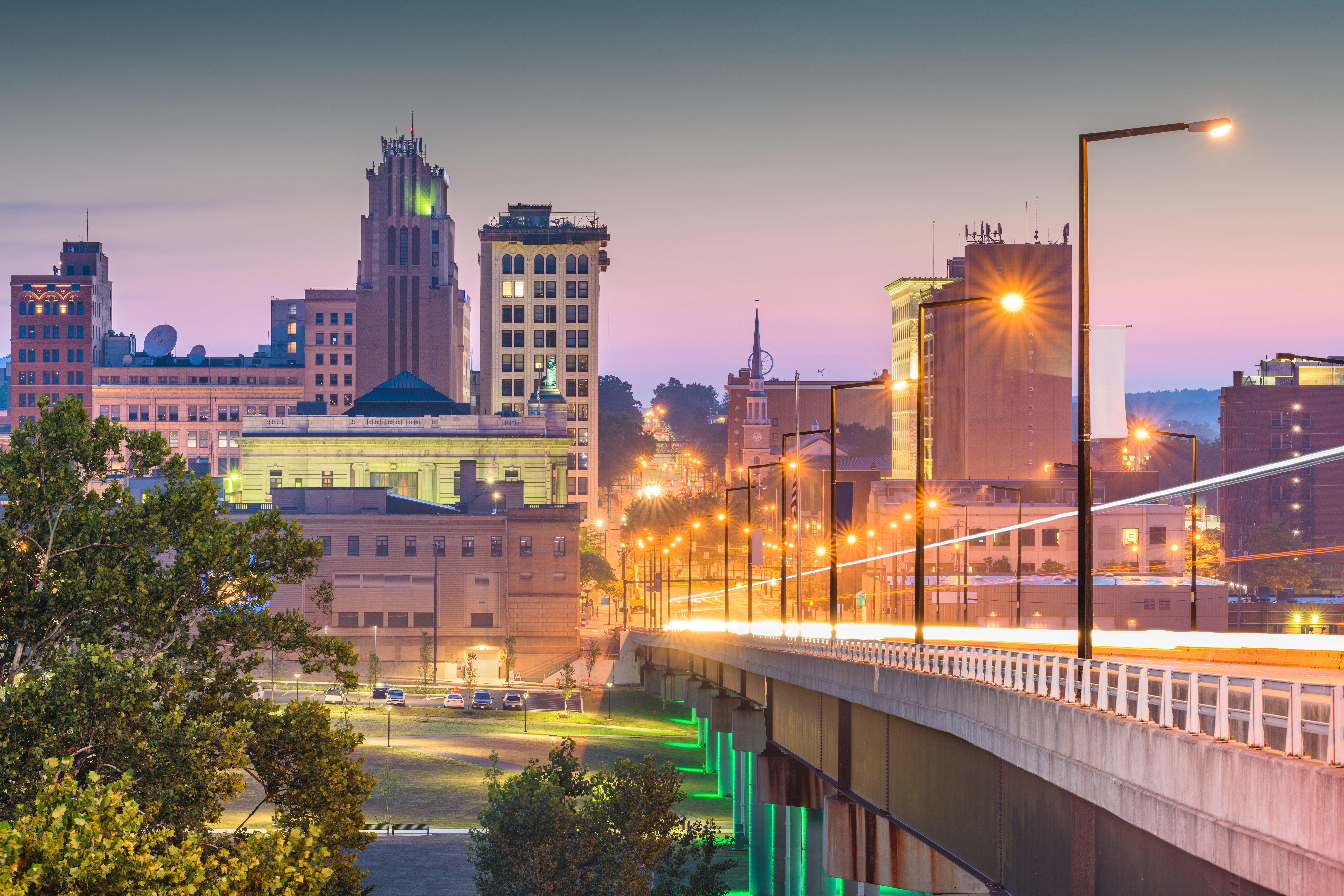 view of Youngstown, Ohio skyline at night