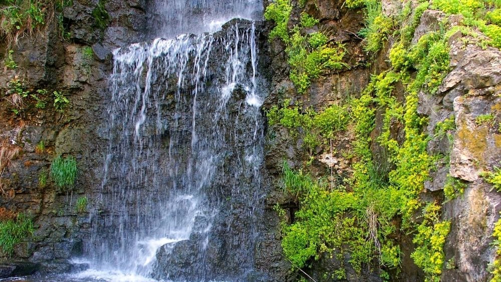 Scenic view of a waterfall in Freeport, Illinois