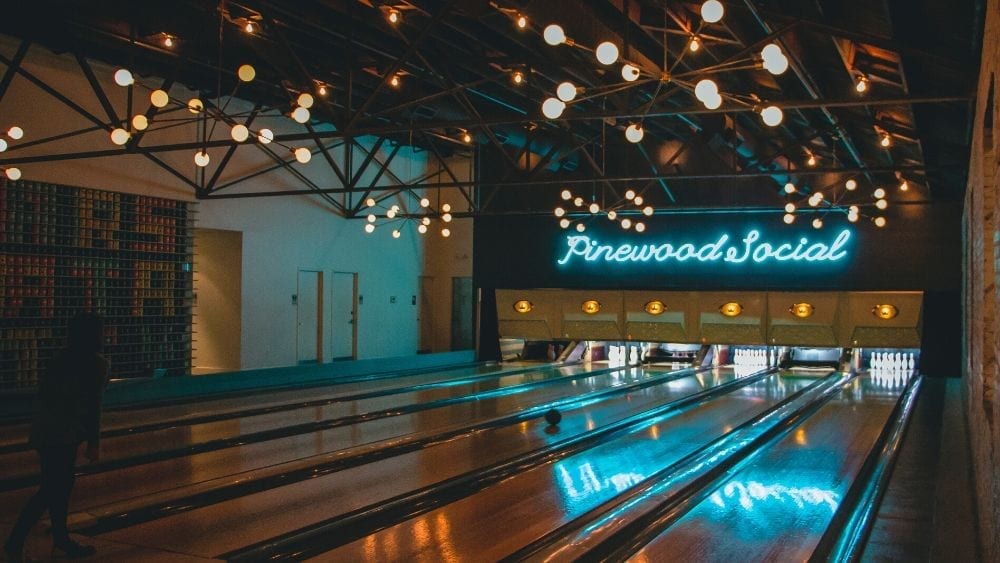 Bowling alley