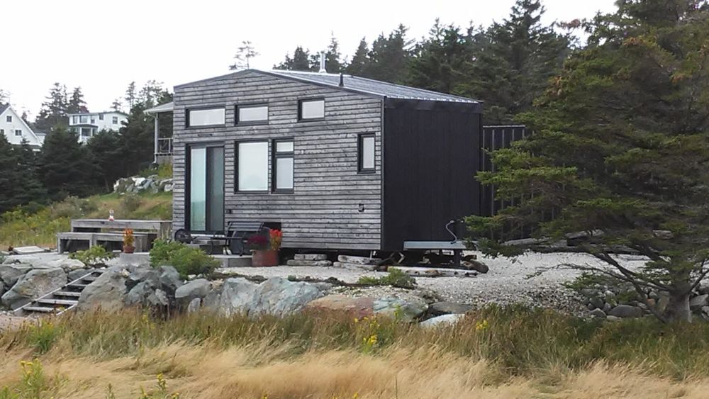 tiny-home-california-1-1