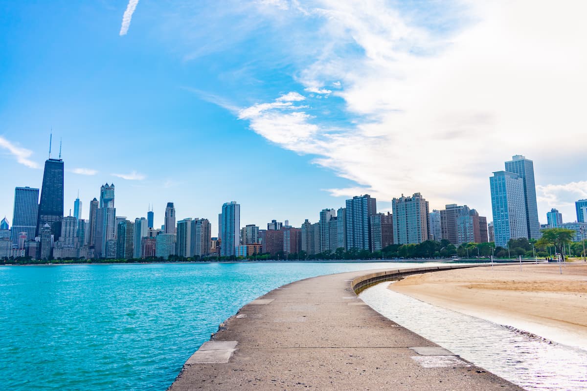 lakefront trail overlooking Lake Michigan and Chicago skyline