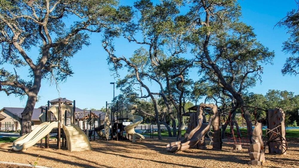 playscape-park-mason-hills
