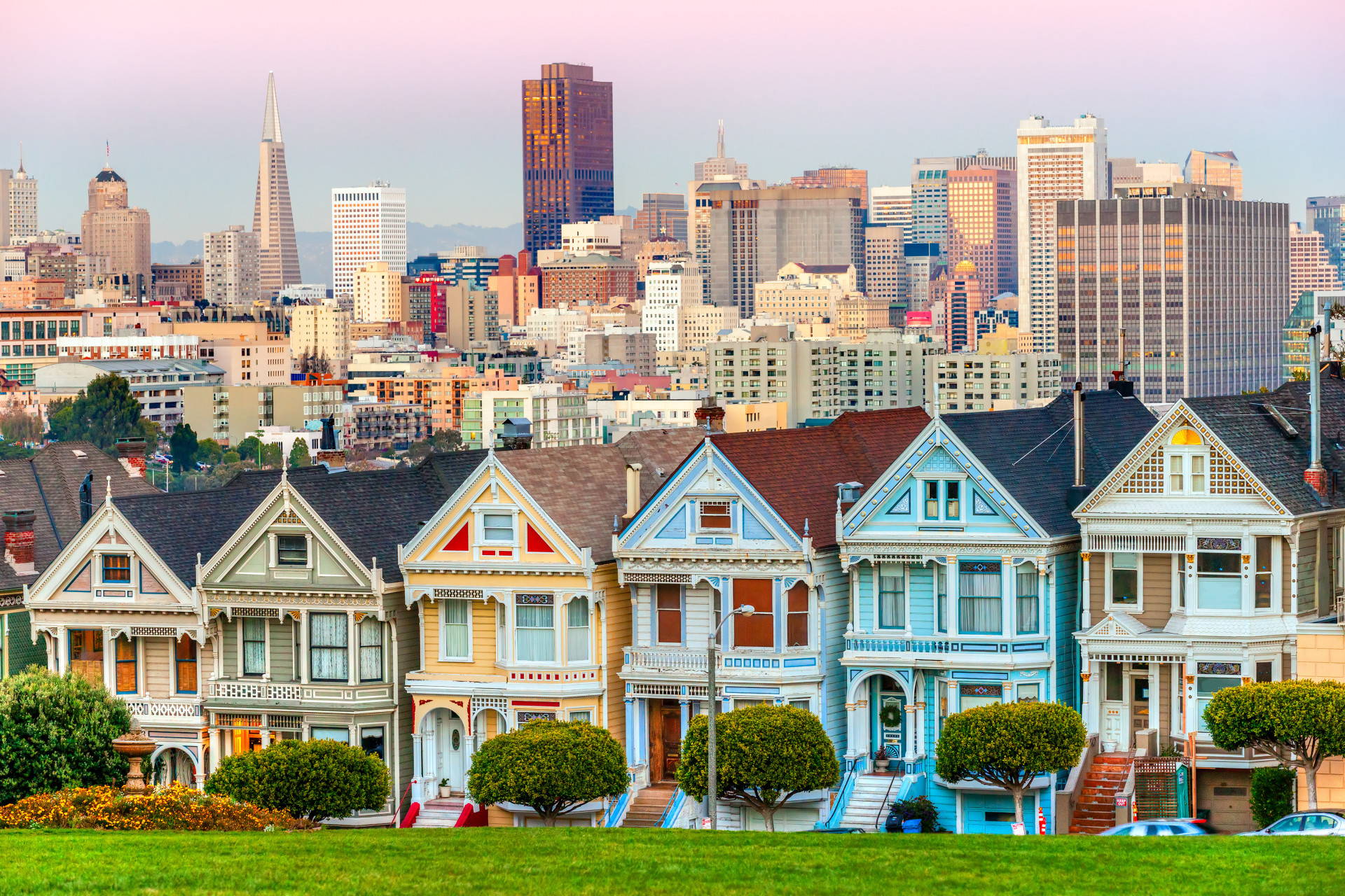 Painted Ladies Victorian Houses San Francisco