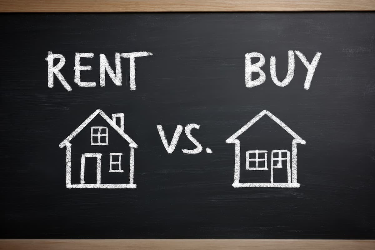 Rent vs buy chalkboard sign
