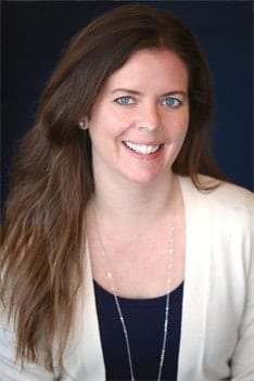 Head shot of Roxanne Kwiecinski.