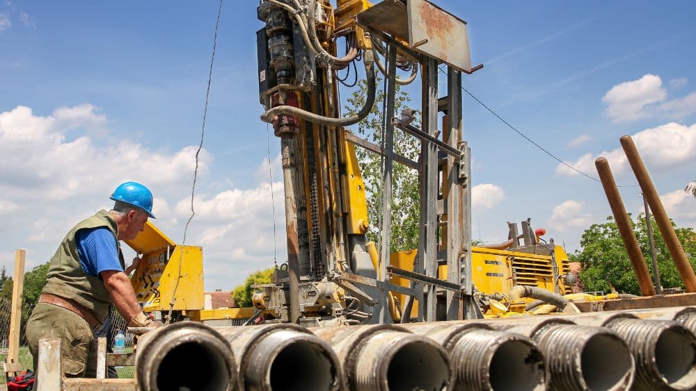 geothermal-heat-pump-drill