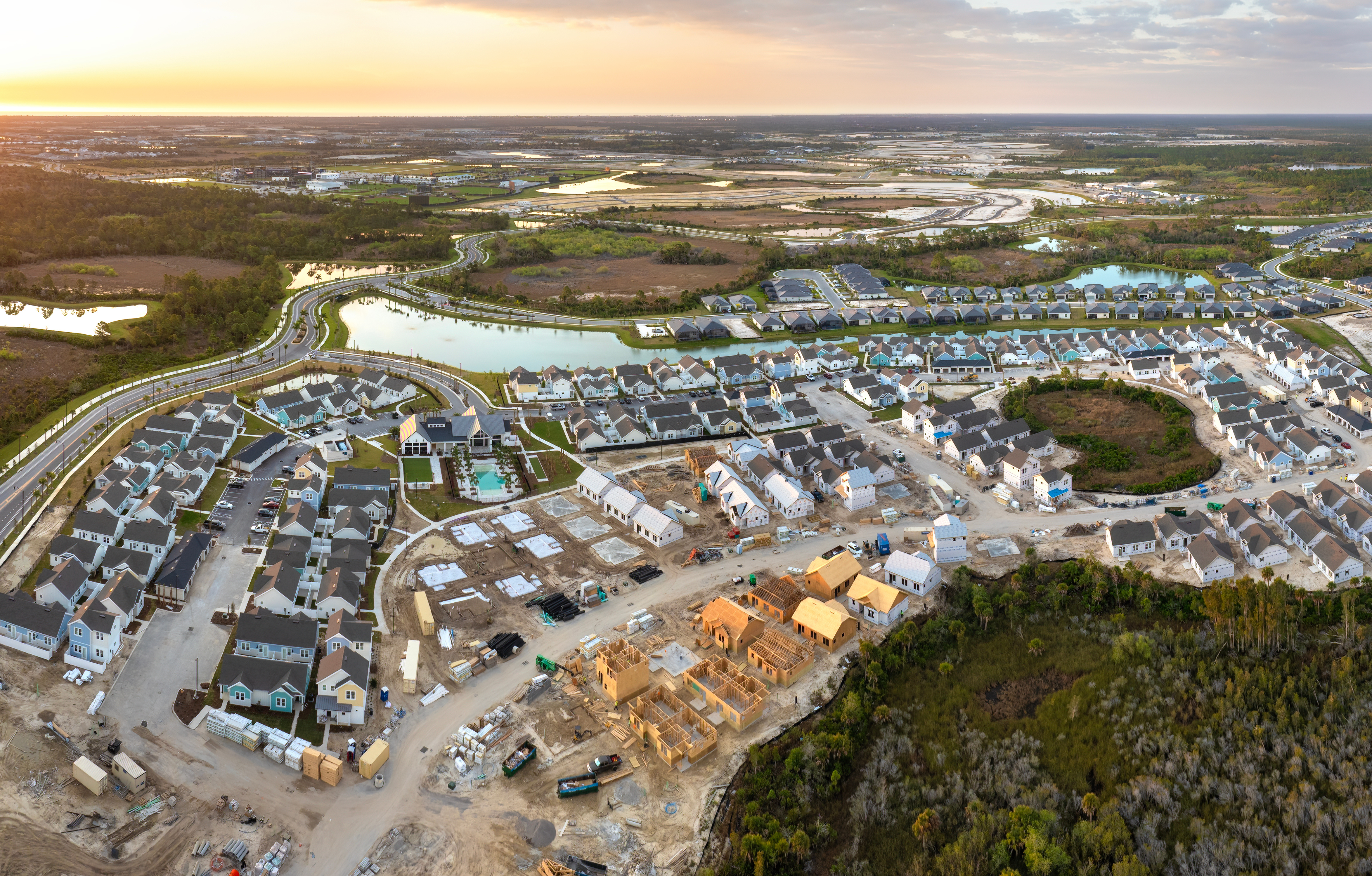 new-home-community-under-construction