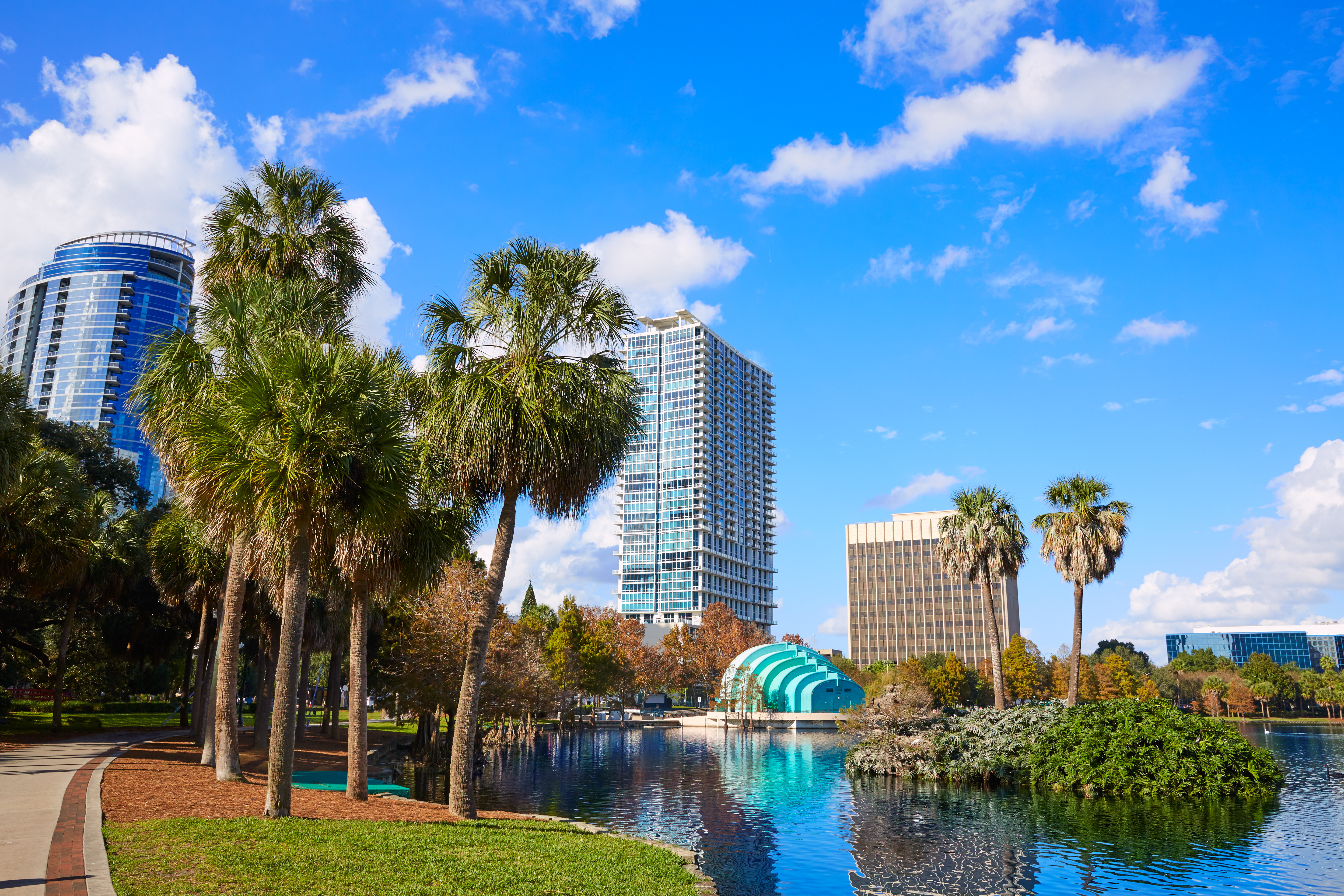 Beautiful sunny day with view of Lake Eola and downtown Orlando