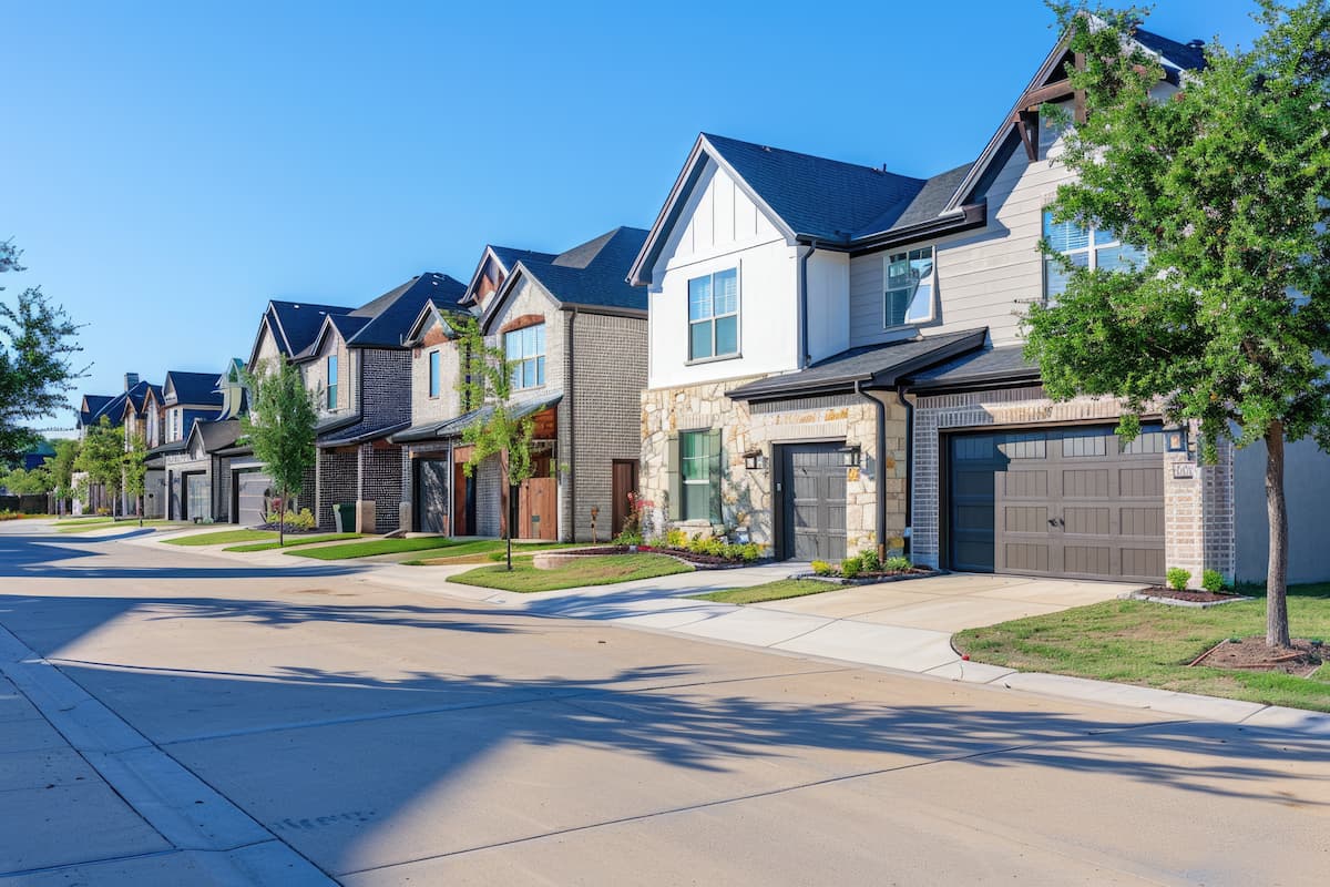 Dallas new construction neighborhod