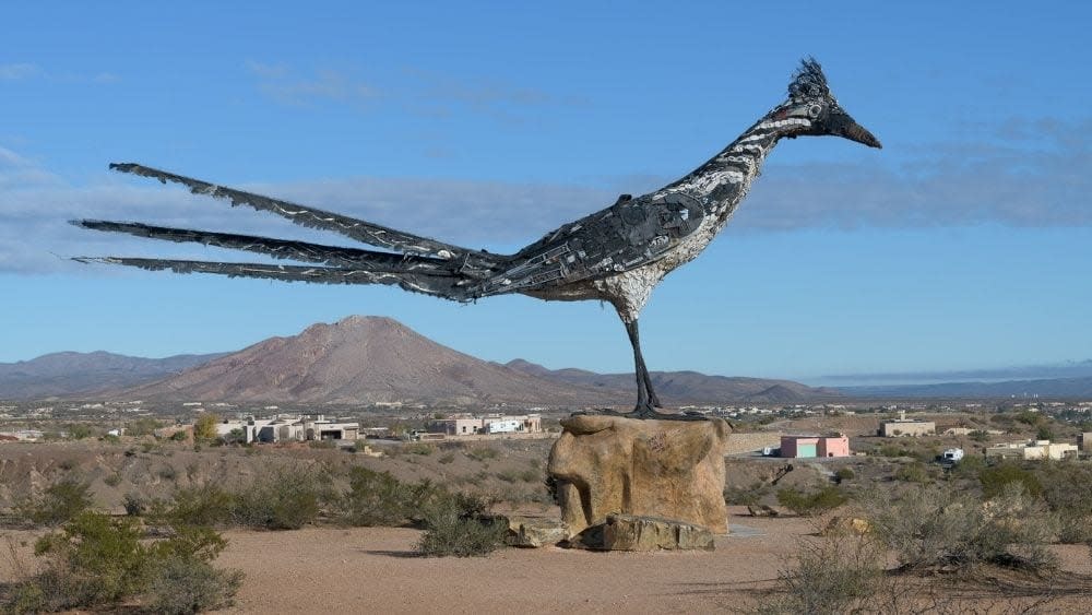 Recycled Roadrunner statue outside Las Cruces.