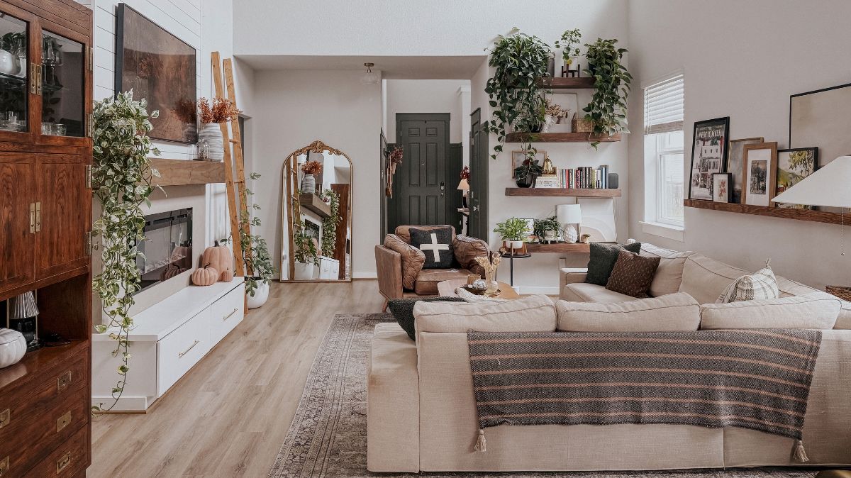 Q&A with Amanda Hendrix of Love & Renovations Blending DIY with the Perks of a New-Build Home