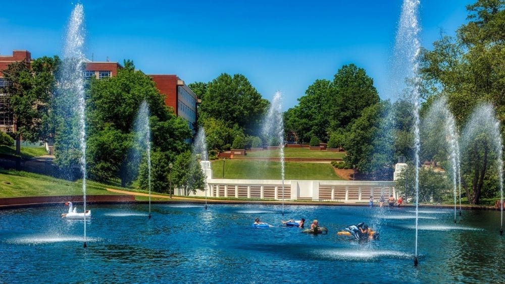 clemson-uni-reflection-pond