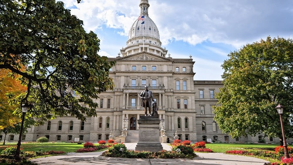 Capitol building in Lansing, MI.