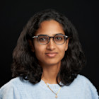 Ravali headshot