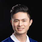 Jonathan headshot