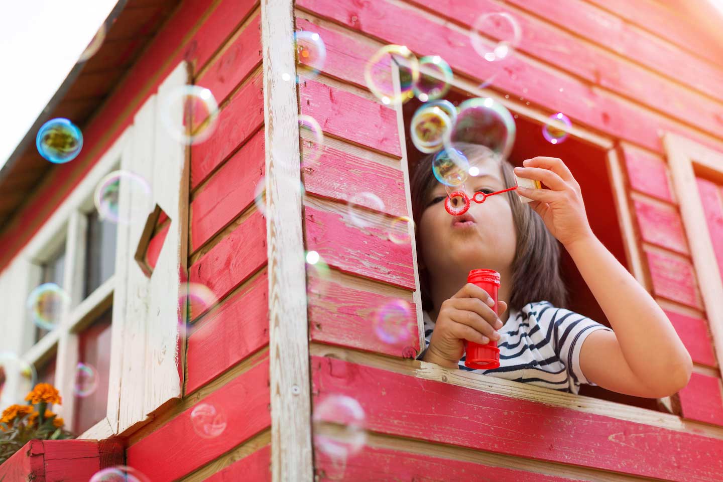 Blowing bubble playhouse