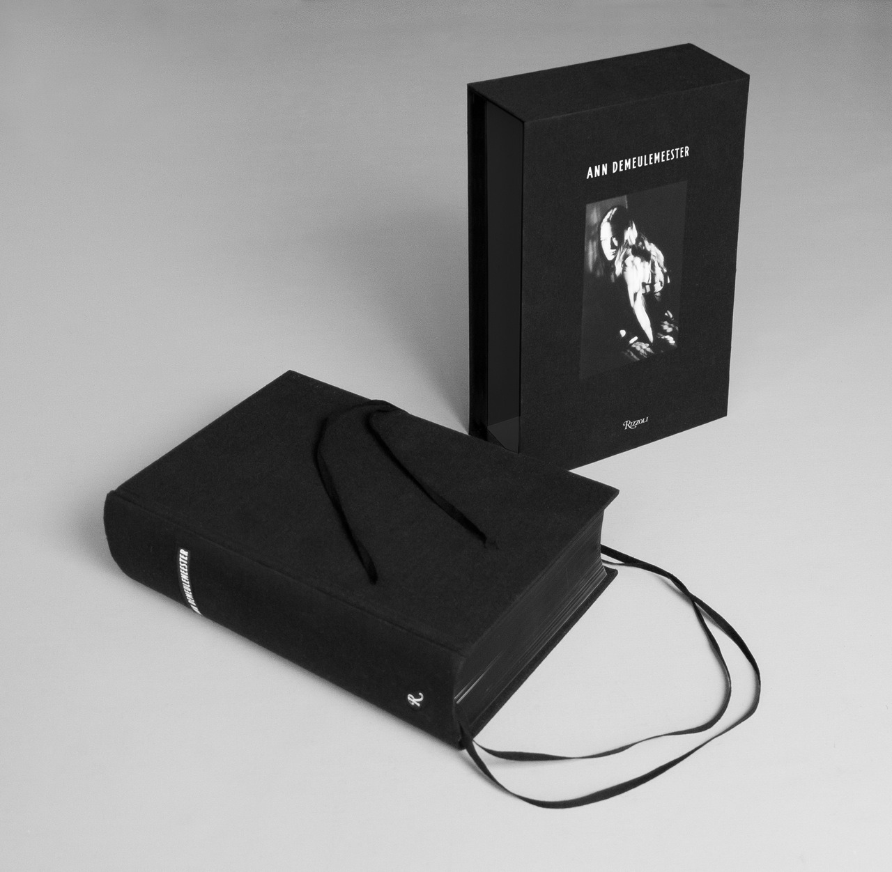 ANNE DEMEULEMEESTER BOOK –– Seagar Design