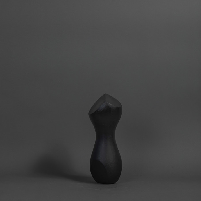 In Black Segar Design 518
