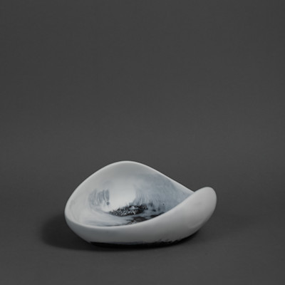 SMALL LEAF BOWL - WHITE MARBLE